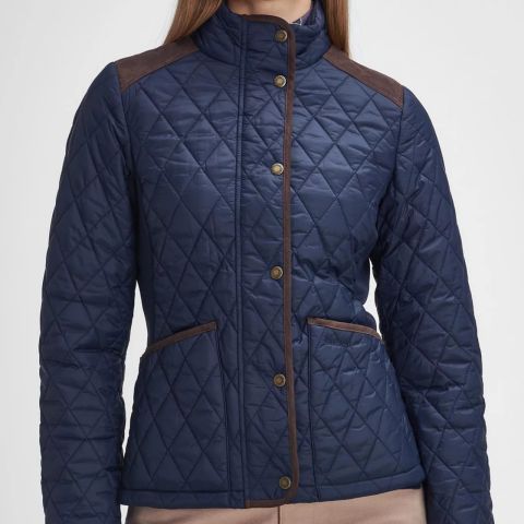 Barbour W's Highfield Quilted Jacket: Angler's Lane Virginia Fly